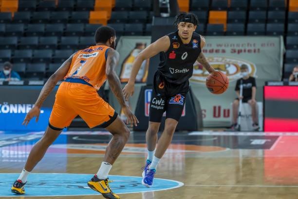 的较量势必 的较量势必