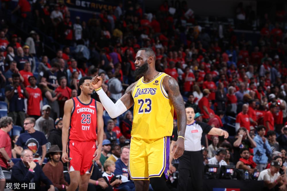 他因场外纠 他因场外纠