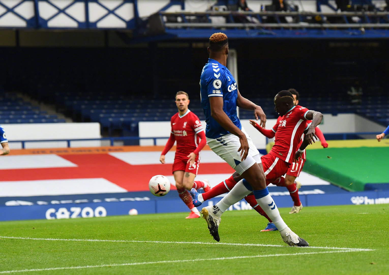 捧杯欢呼 捧杯欢呼